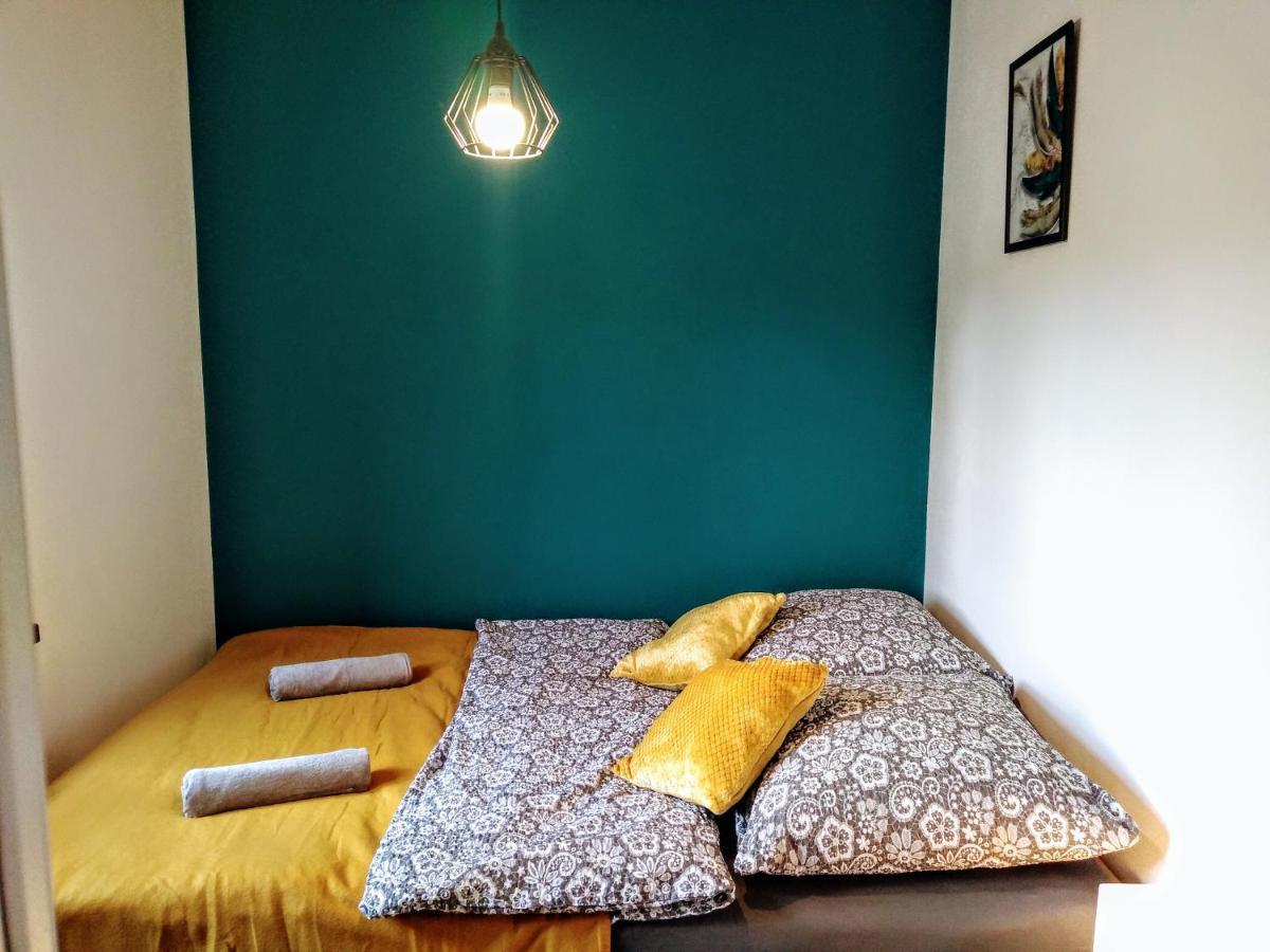 Apartamenty Jodlowa - Bilard - Bawialnia - Krolikarnia Krajno-Zagorze Екстериор снимка