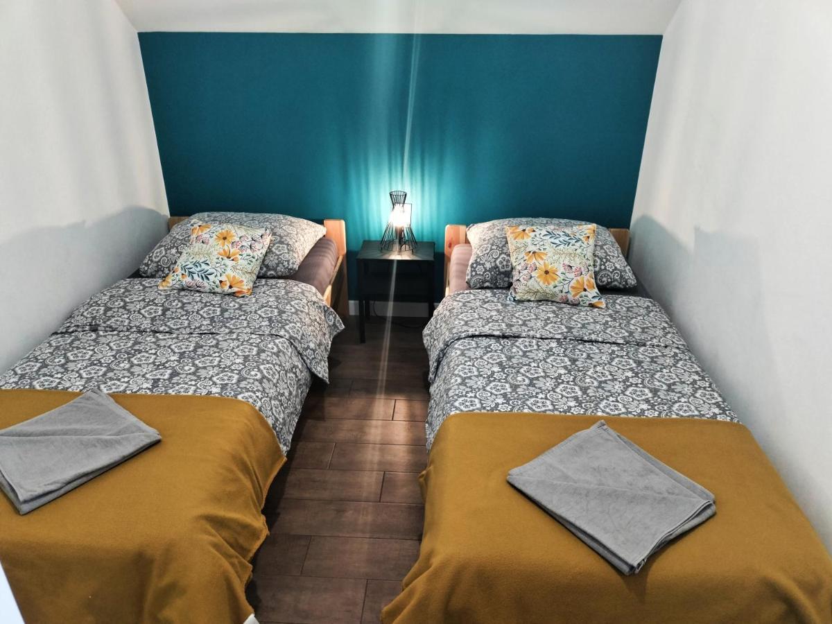 Apartamenty Jodlowa - Bilard - Bawialnia - Krolikarnia Krajno-Zagorze Екстериор снимка